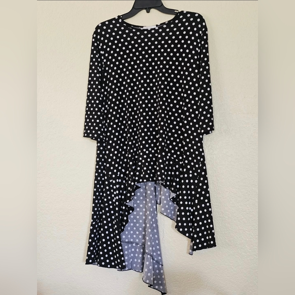 Shanna's Threads Black/White Dot Asymmetrical Tunic